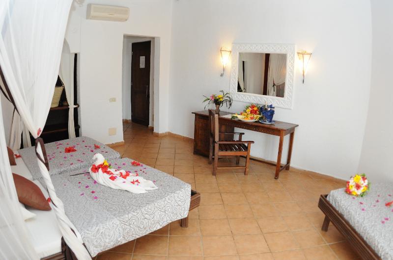 Voi Hotel 4*